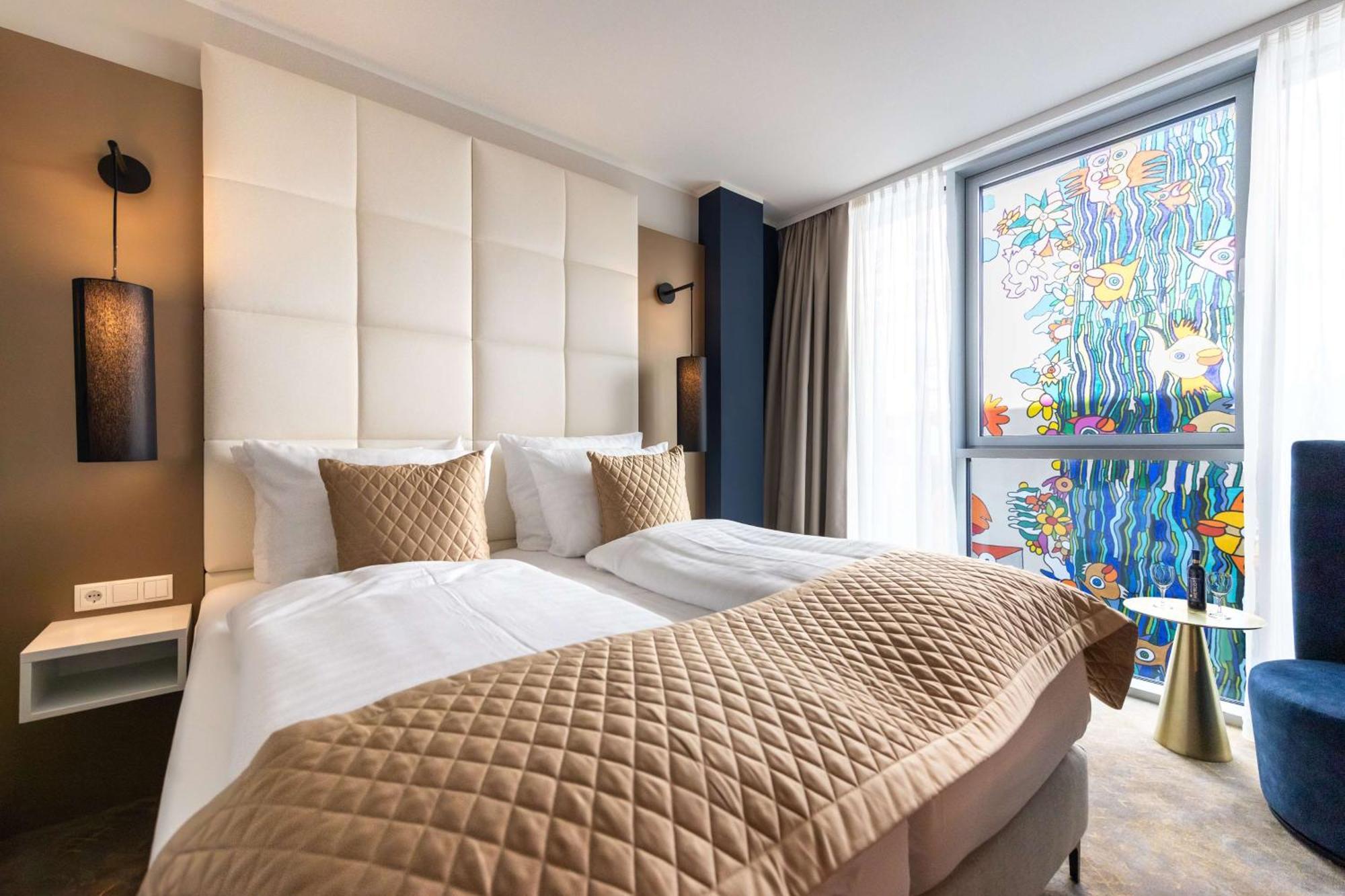 Best Western Premier Royal Blue لبسيا المظهر الخارجي الصورة